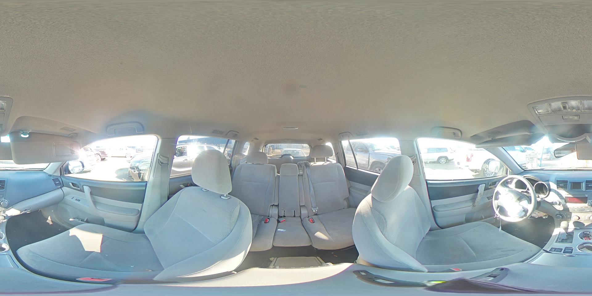 2011 TOYOTA HIGHLANDER