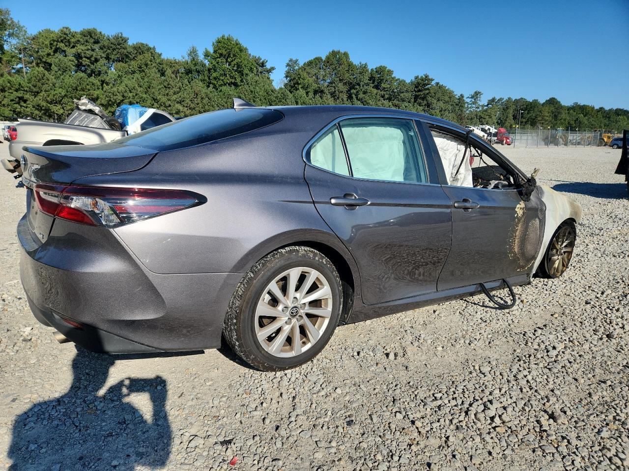 2023 TOYOTA CAMRY