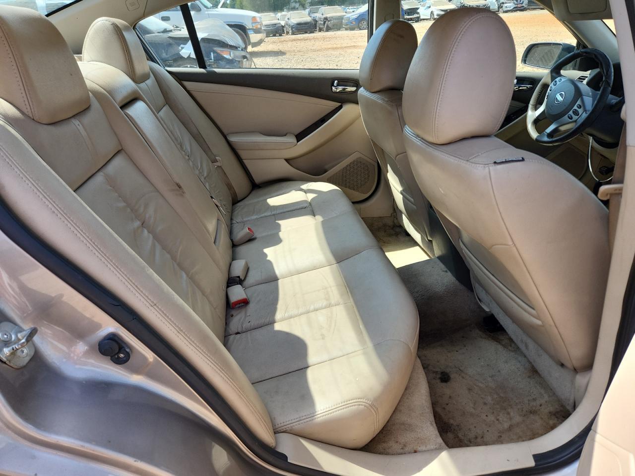 2011 NISSAN ALTIMA