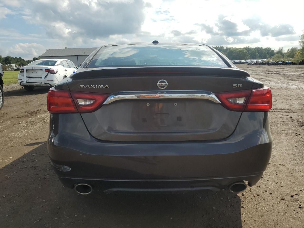 2016 NISSAN Maxima