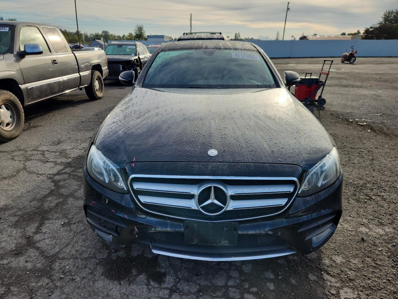 2017 MERCEDES-BENZ E-Class