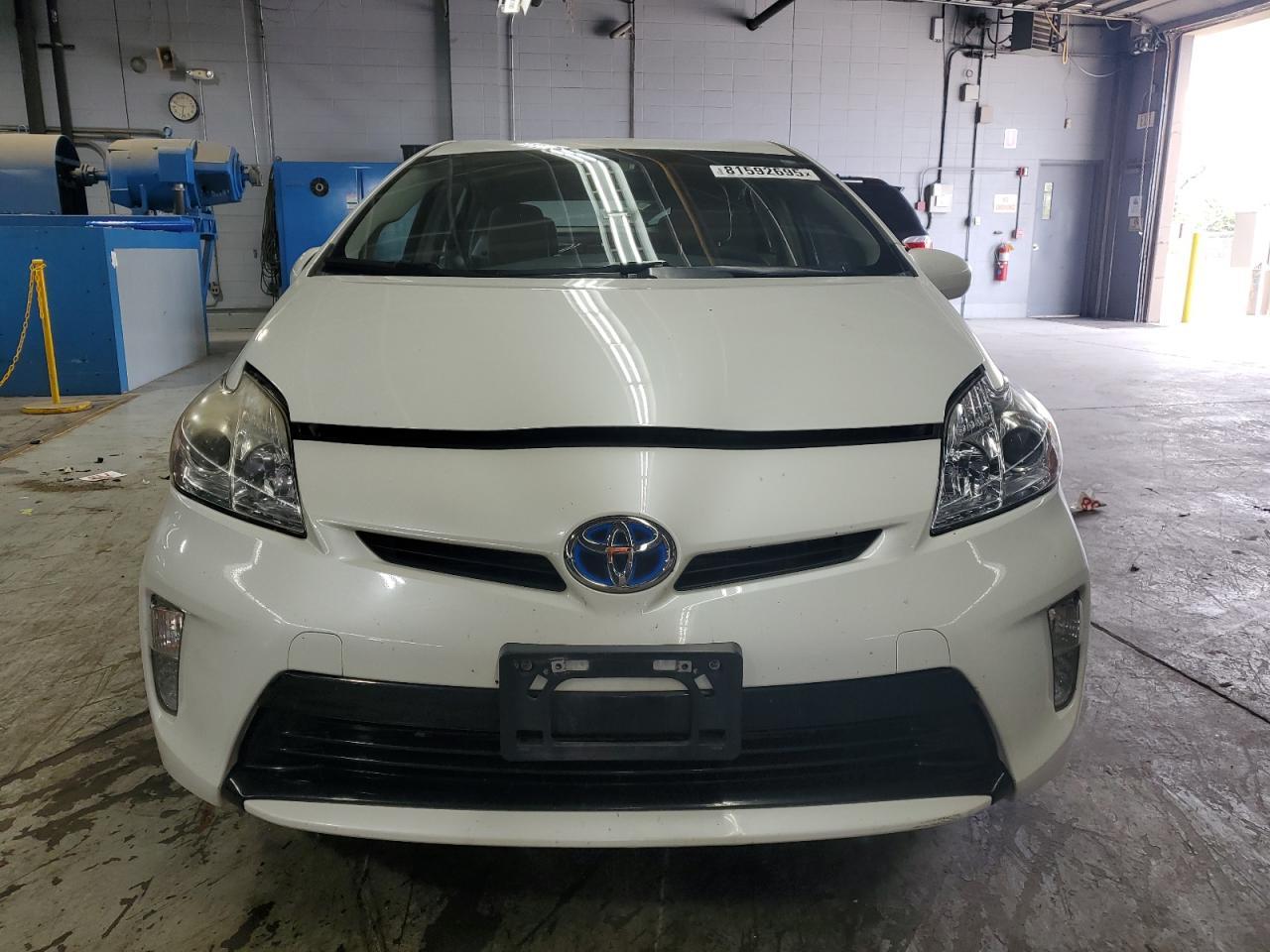 2015 TOYOTA PRIUS