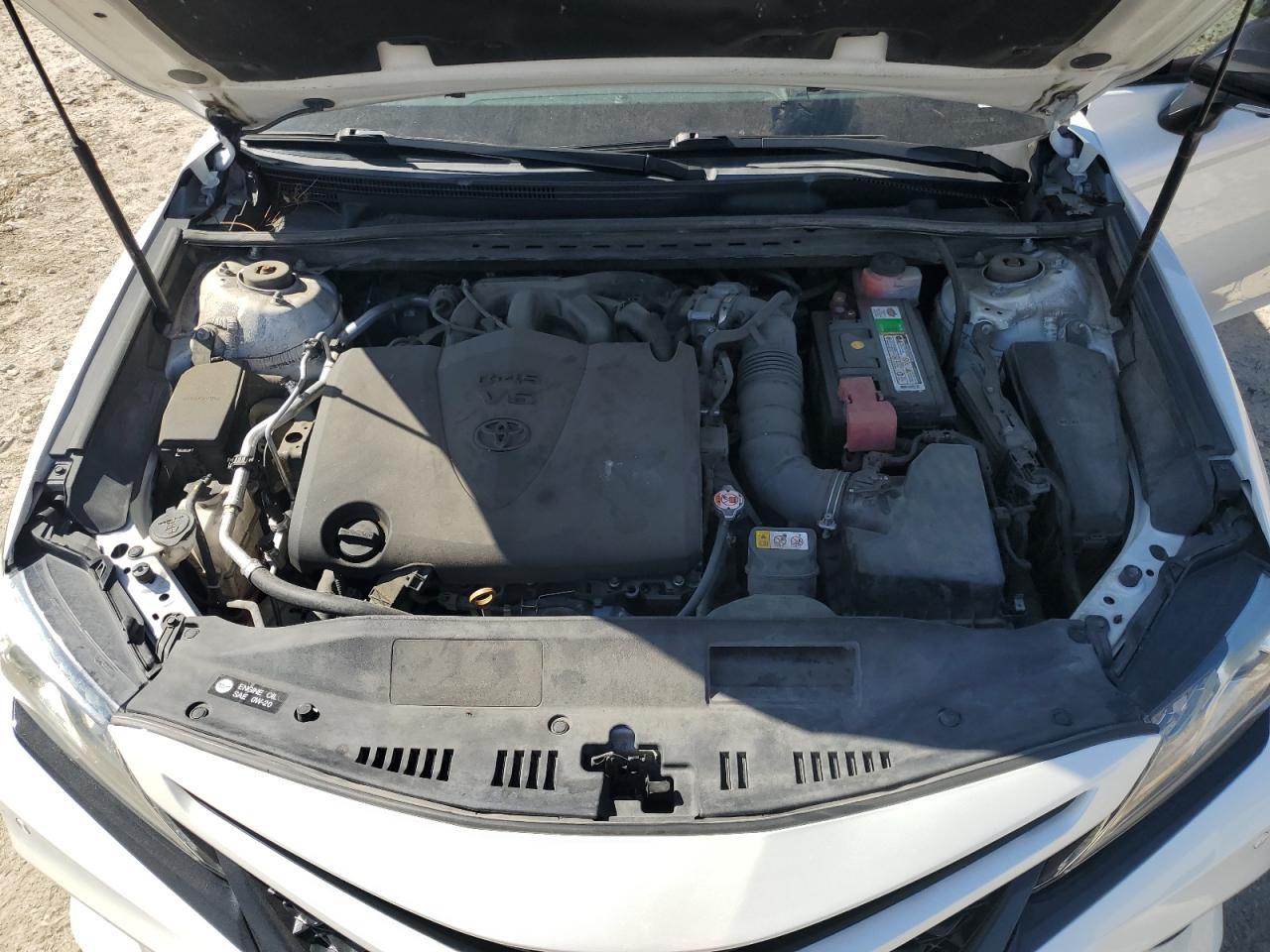 2019 TOYOTA CAMRY