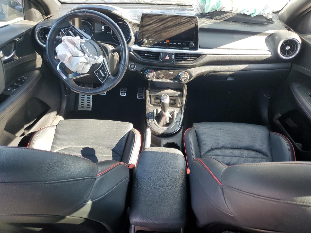 2022 KIA FORTE