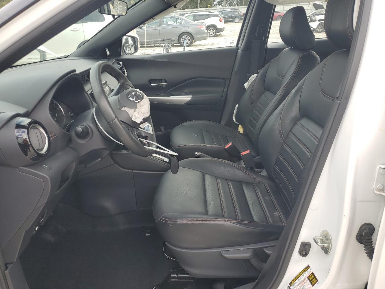 2019 NISSAN KICKS
