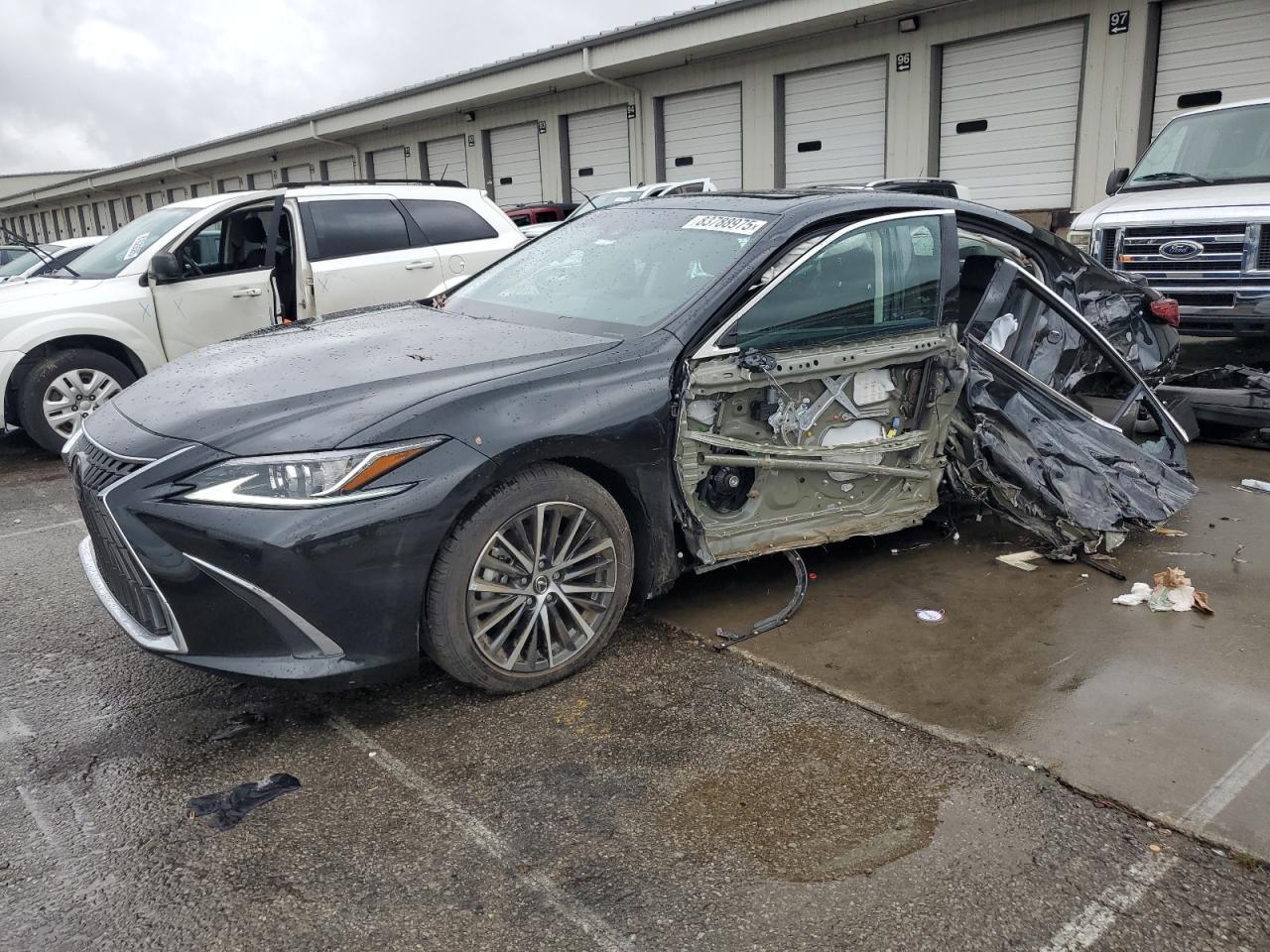 2024 LEXUS Es