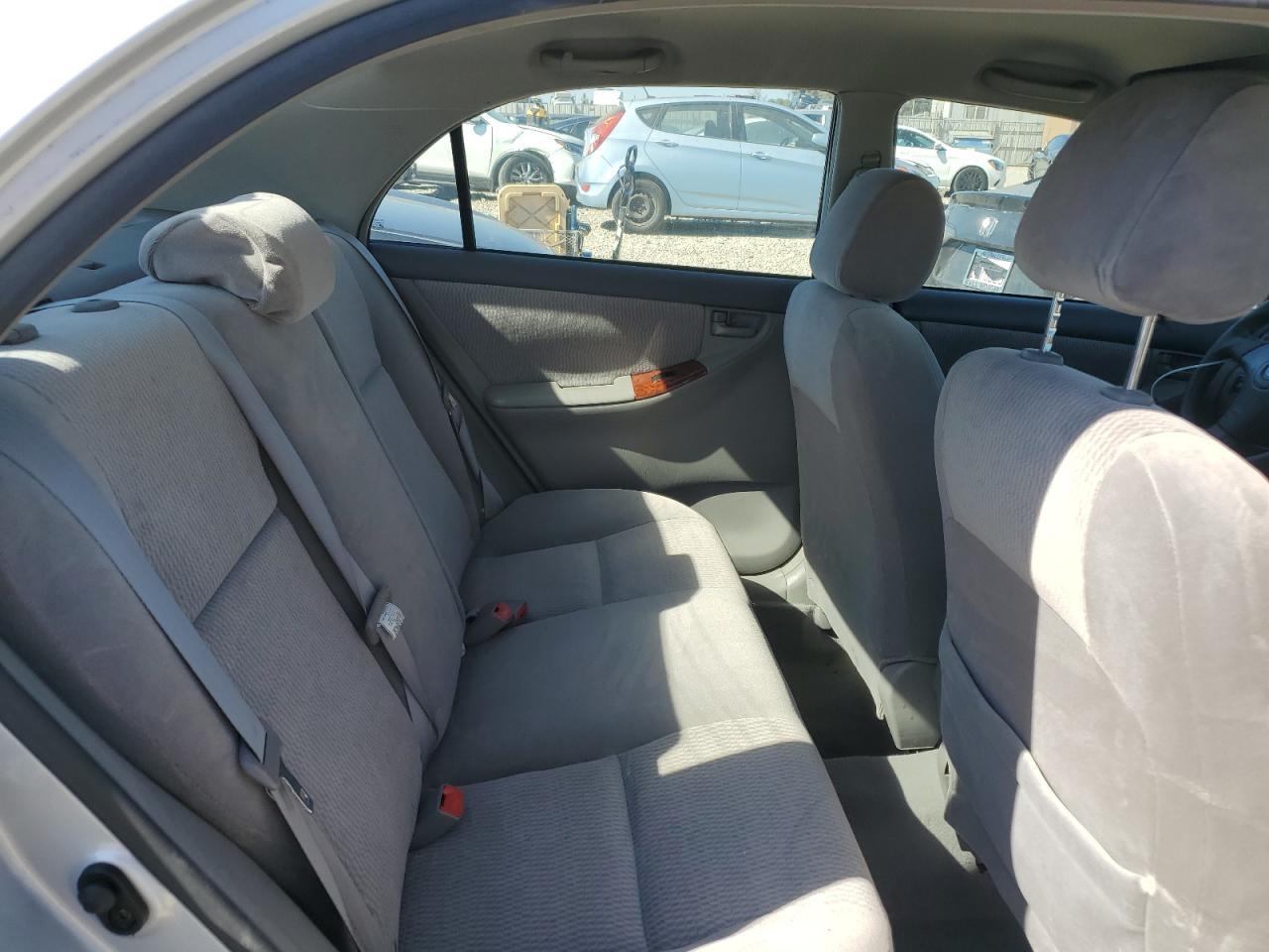 2005 TOYOTA COROLLA