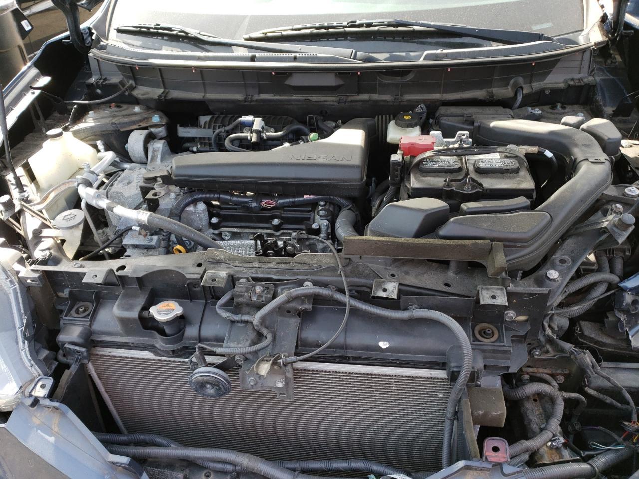 2015 NISSAN ROGUE