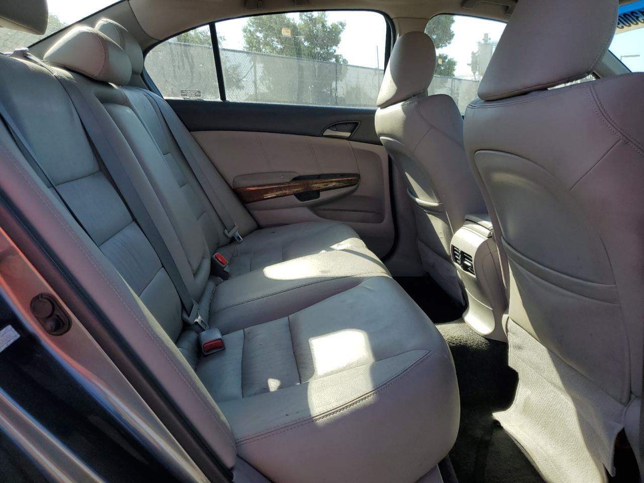 2012 HONDA ACCORD