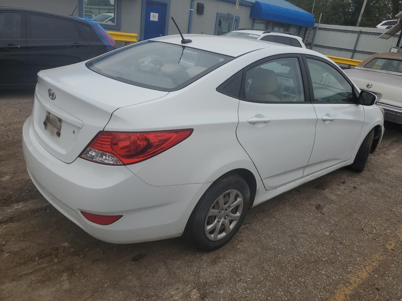 2014 HYUNDAI ACCENT