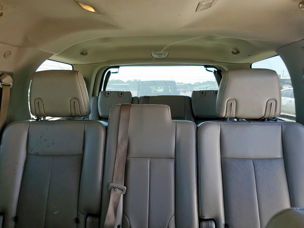 2010 FORD Expedition