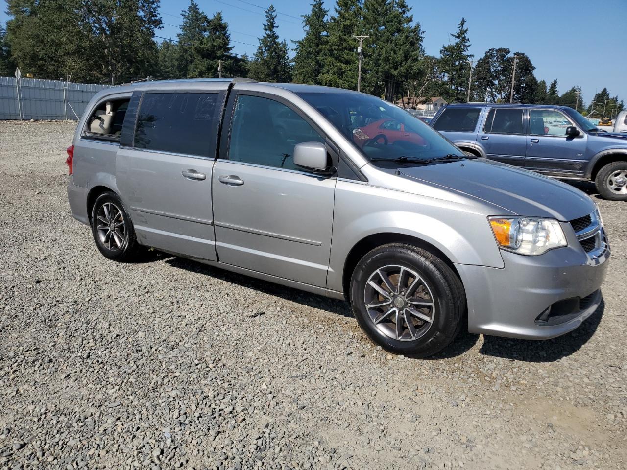 2017 DODGE GRAND CARAVAN