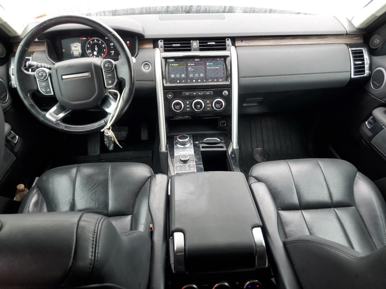 2018 LAND ROVER Discovery