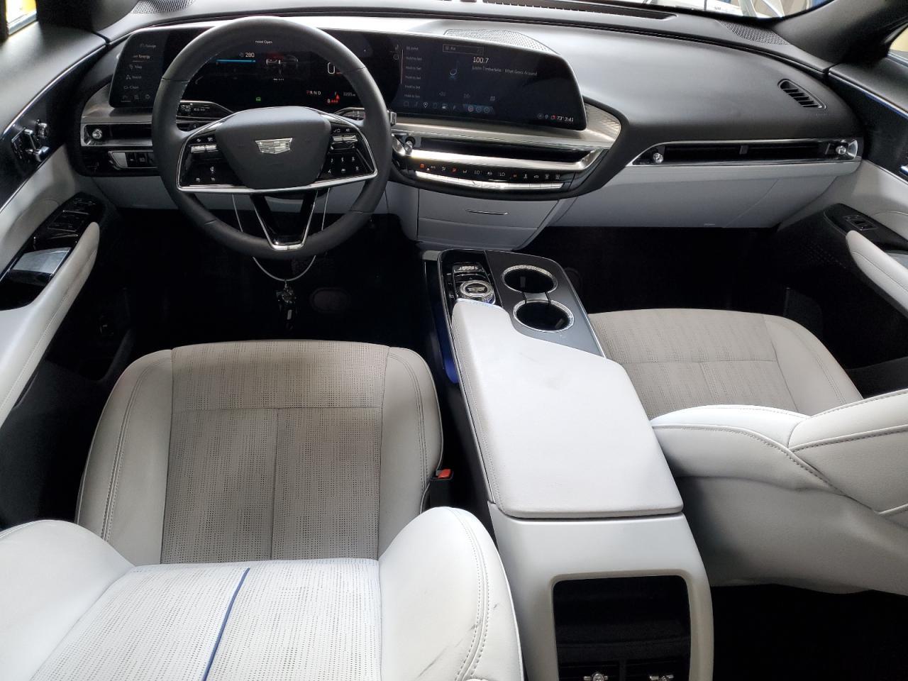 2024 CADILLAC LYRIQ