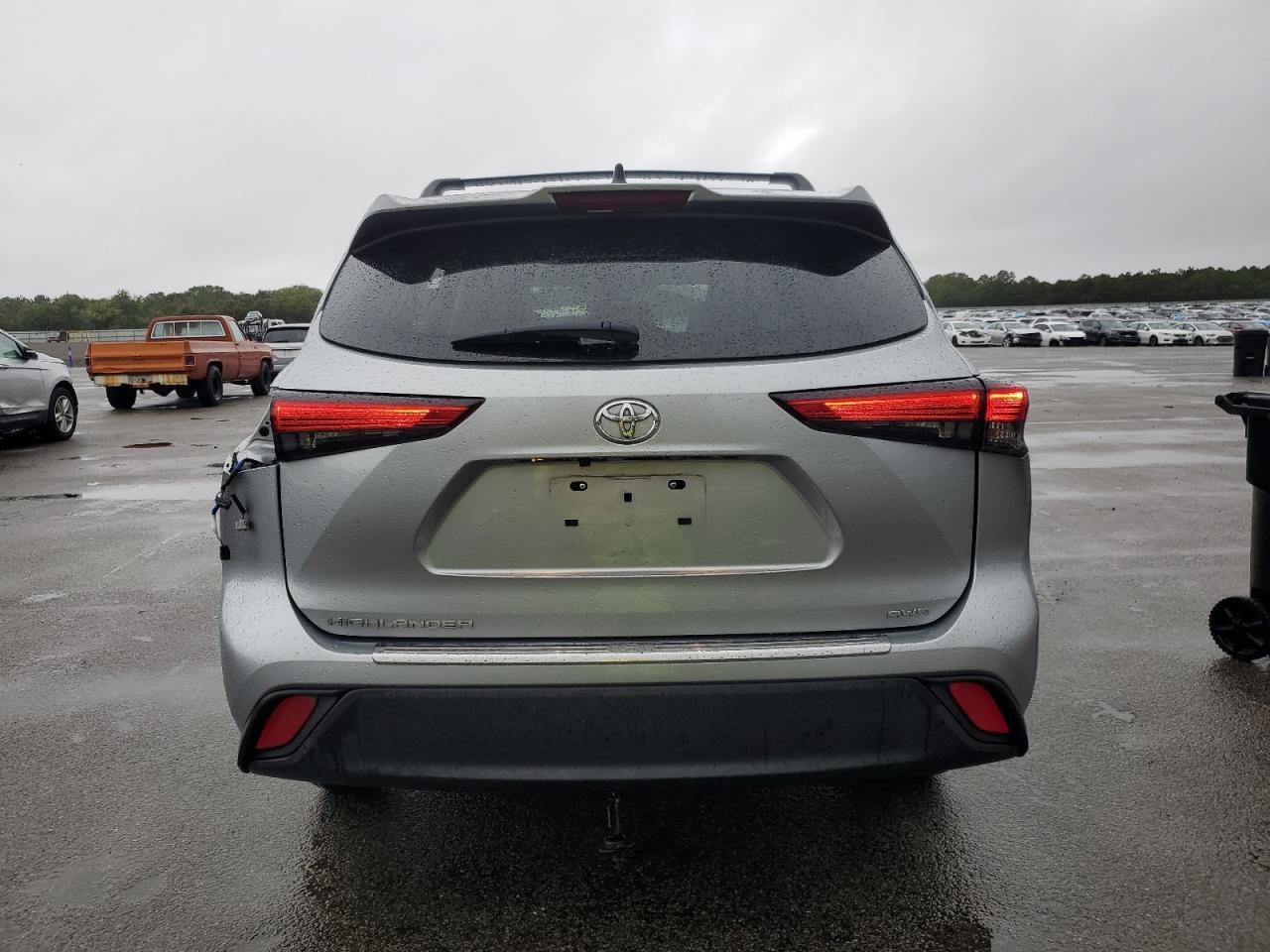 2023 TOYOTA HIGHLANDER