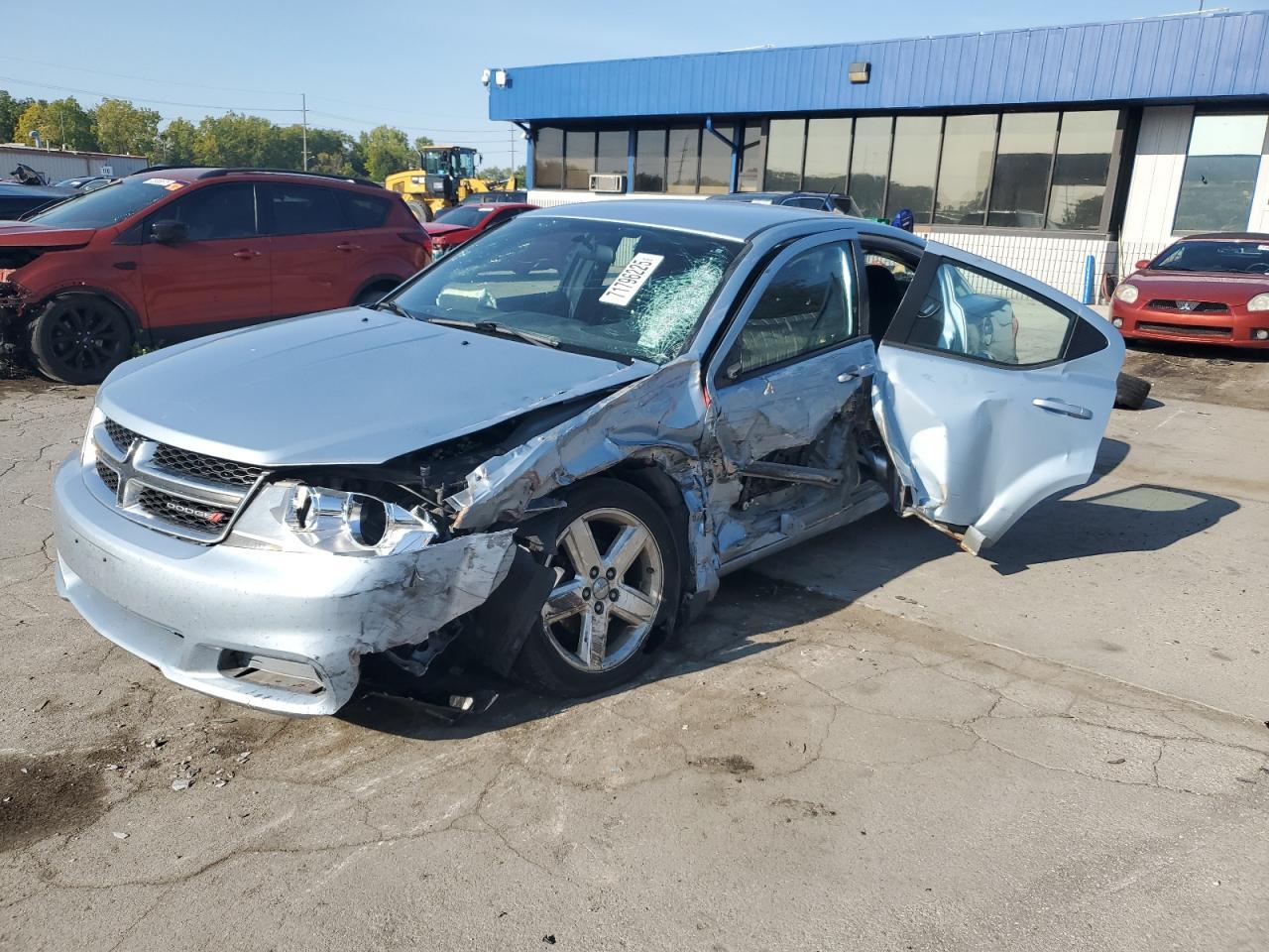2013 DODGE Avenger