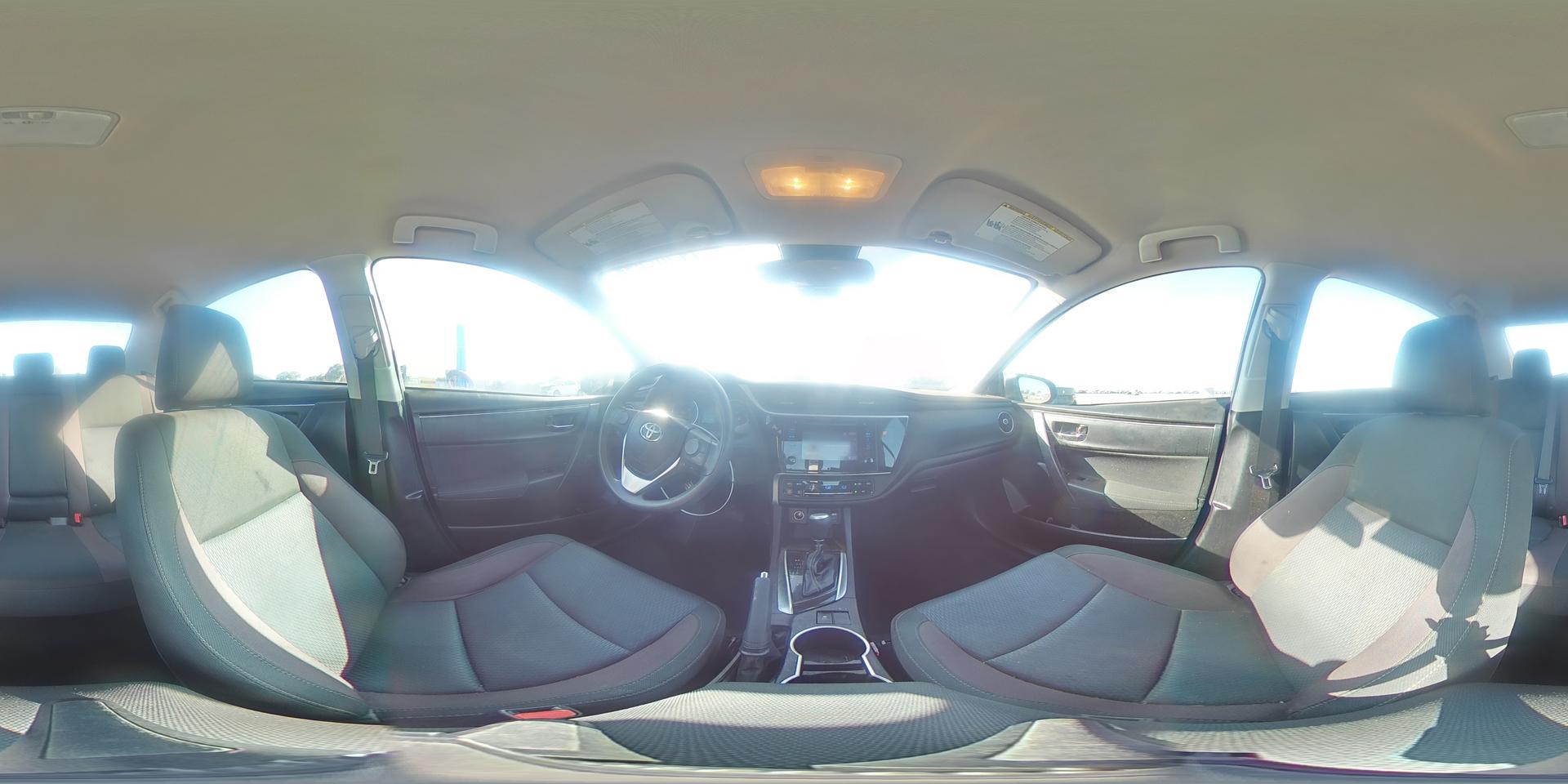 2018 TOYOTA COROLLA