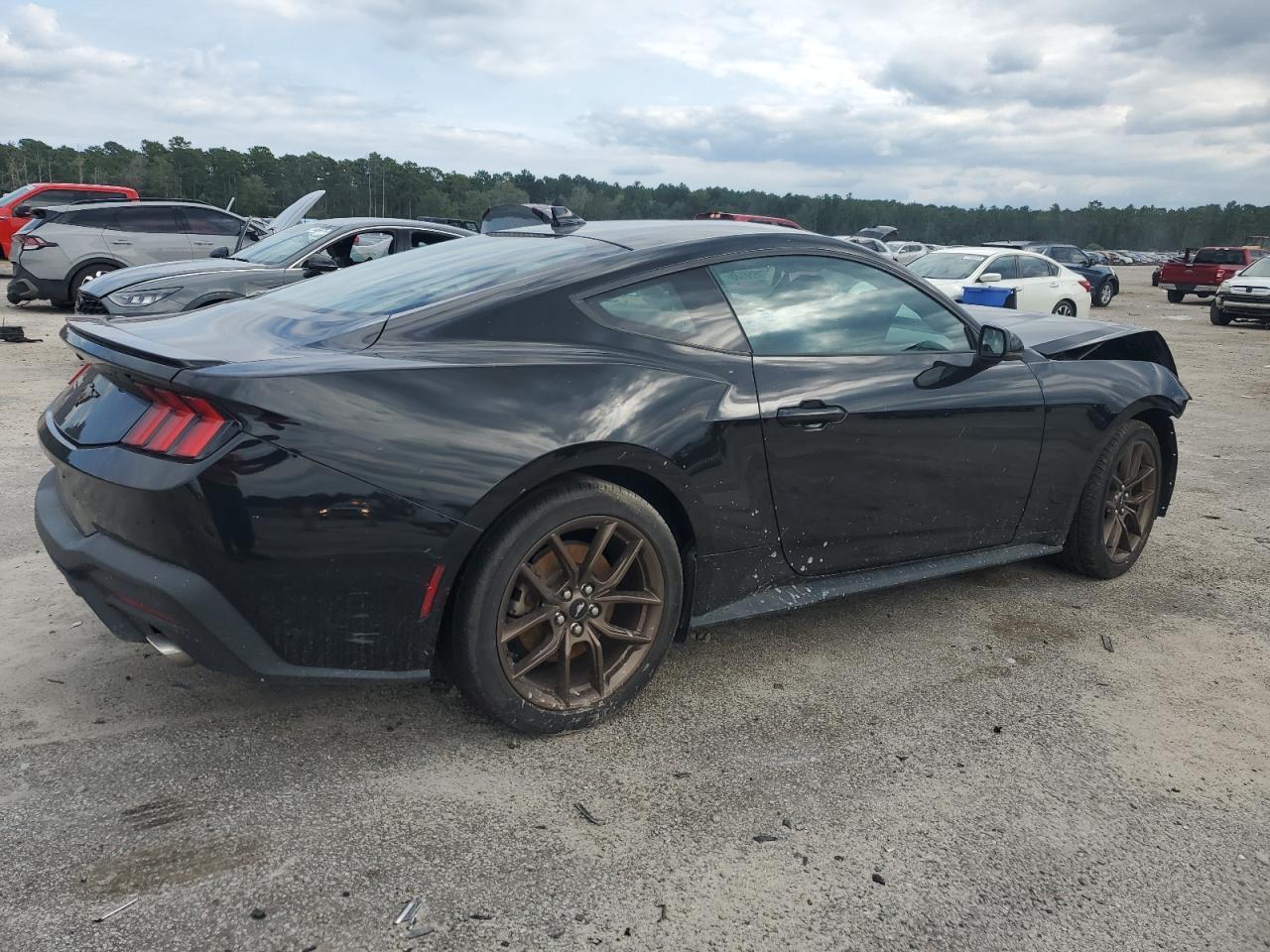 2024 FORD MUSTANG