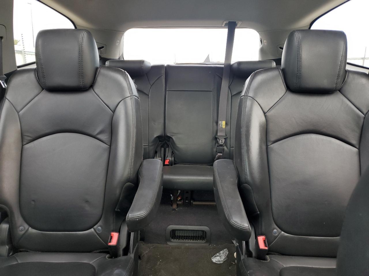2010 CHEVROLET TRAVERSE