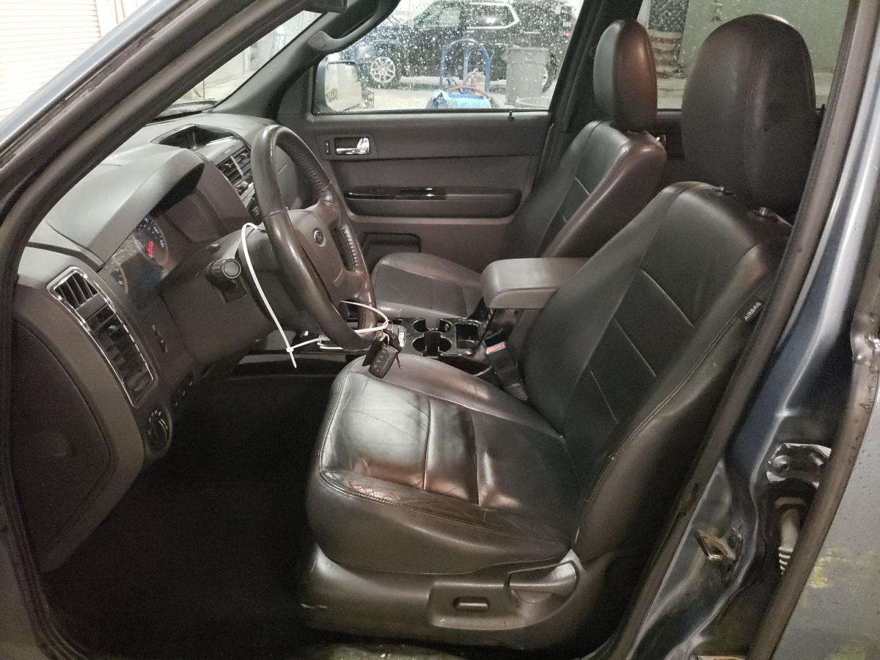 2010 FORD ESCAPE