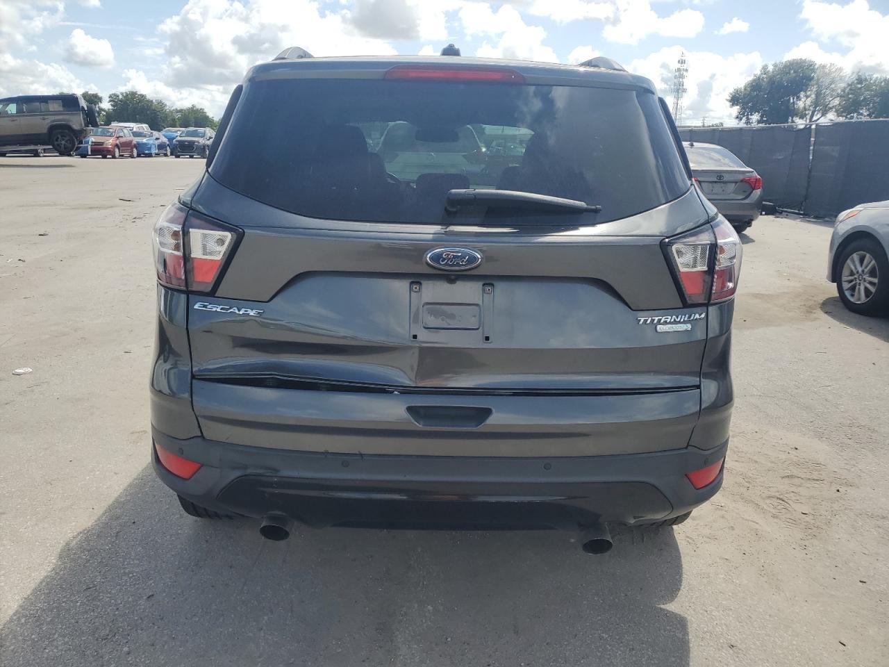 2017 FORD ESCAPE