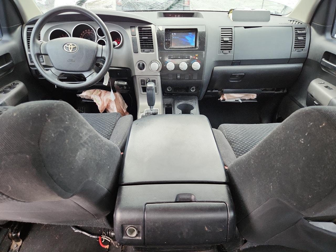 2011 TOYOTA TUNDRA