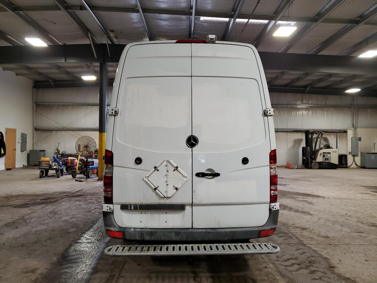 2011 MERCEDES-BENZ Sprinter