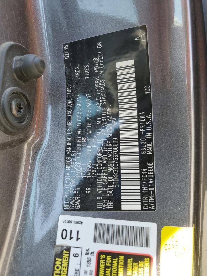 2016 TOYOTA SIENNA