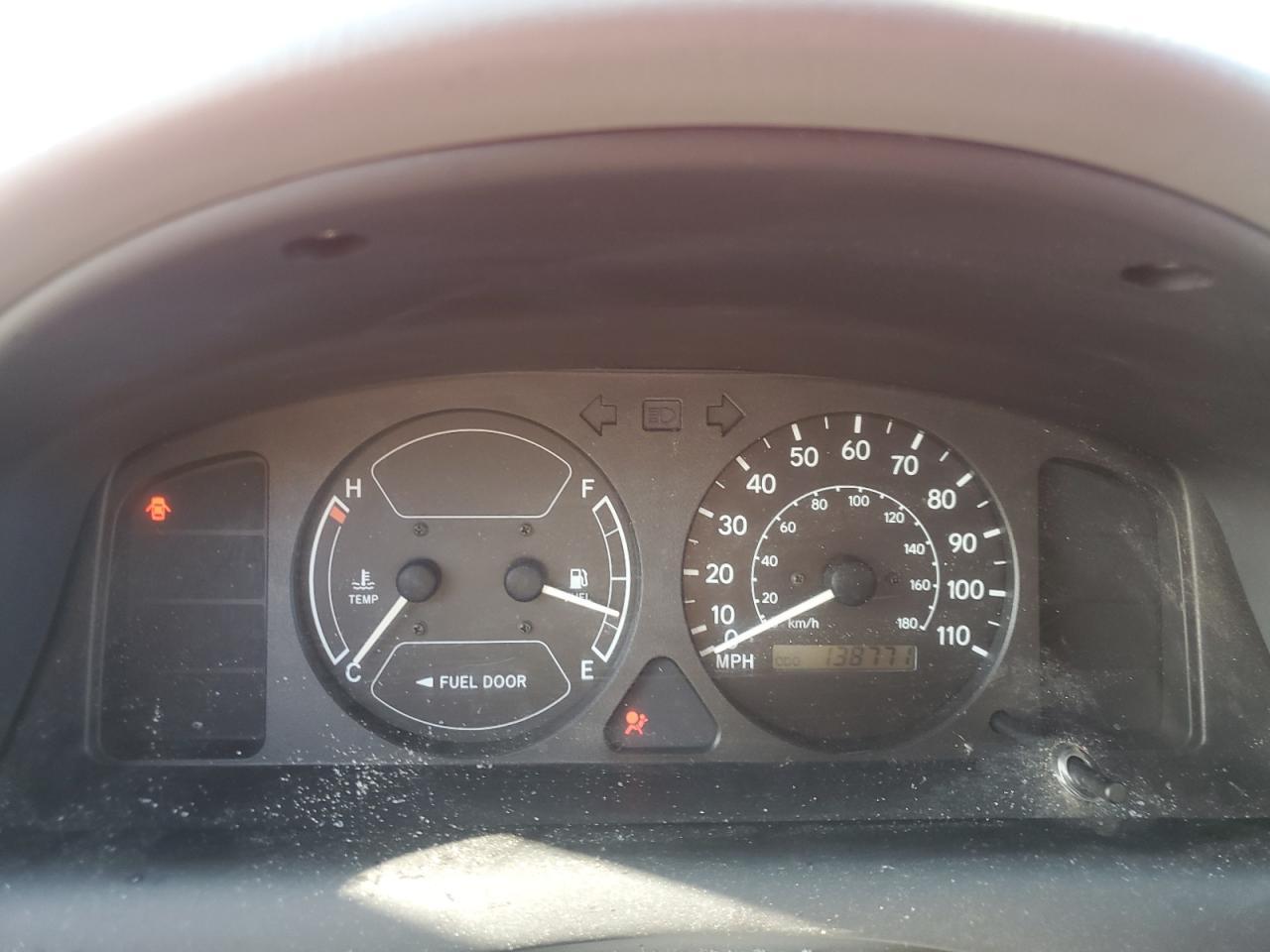 2002 TOYOTA COROLLA