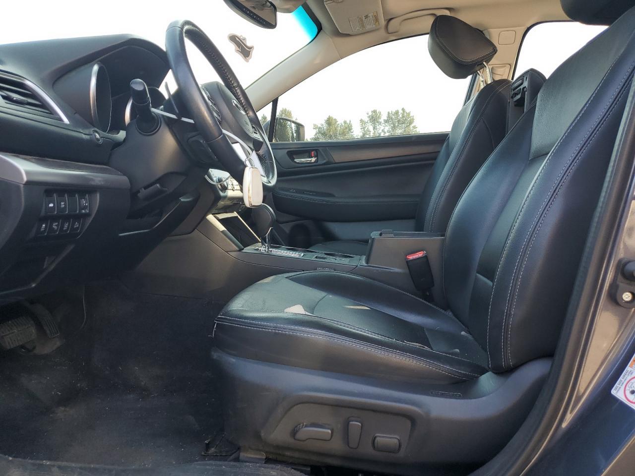2015 SUBARU Legacy