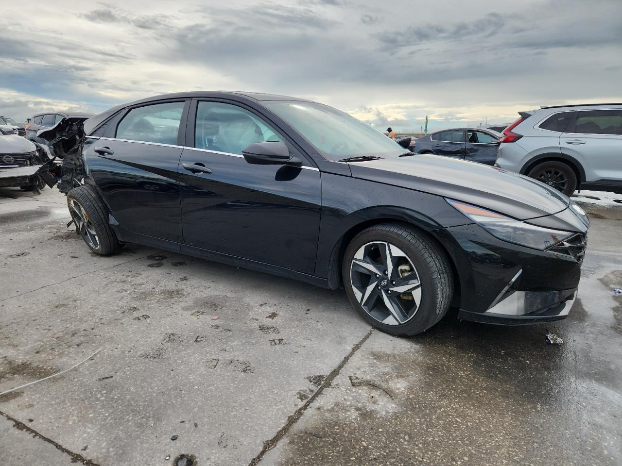 2022 HYUNDAI ELANTRA