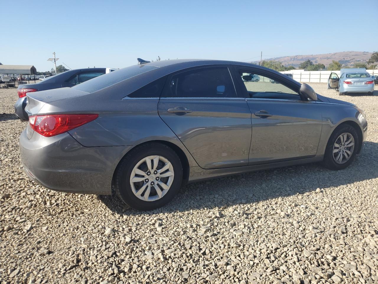 2011 HYUNDAI SONATA