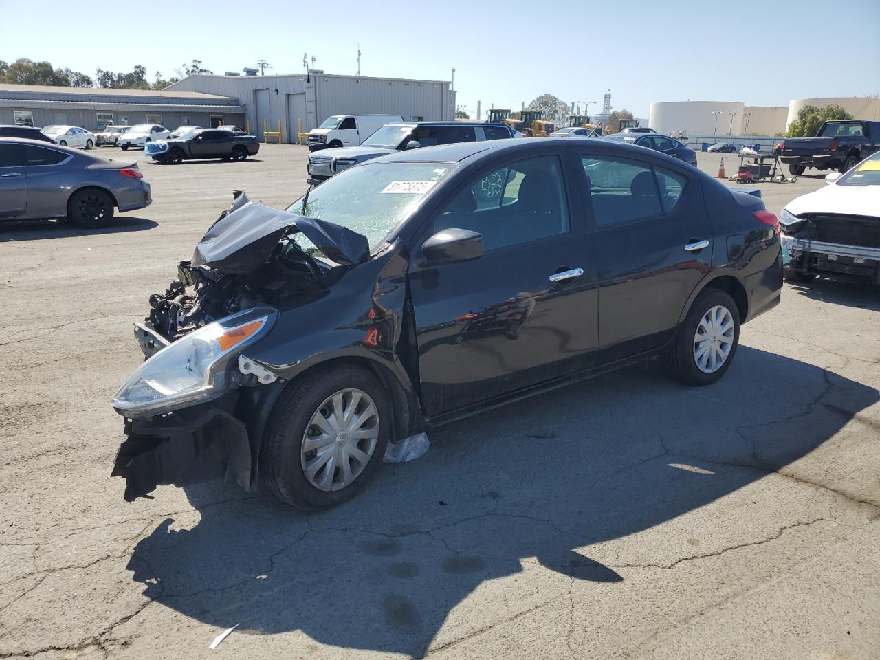 2018 NISSAN VERSA