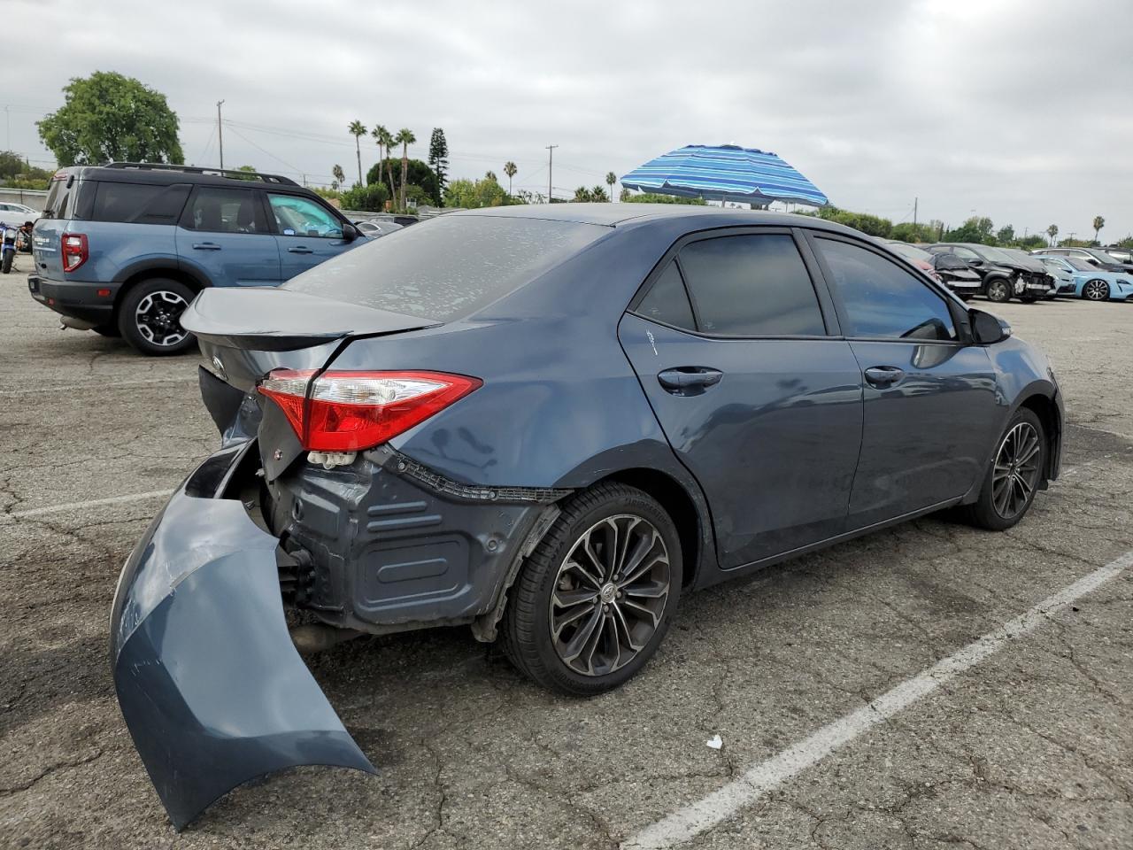 2015 TOYOTA COROLLA