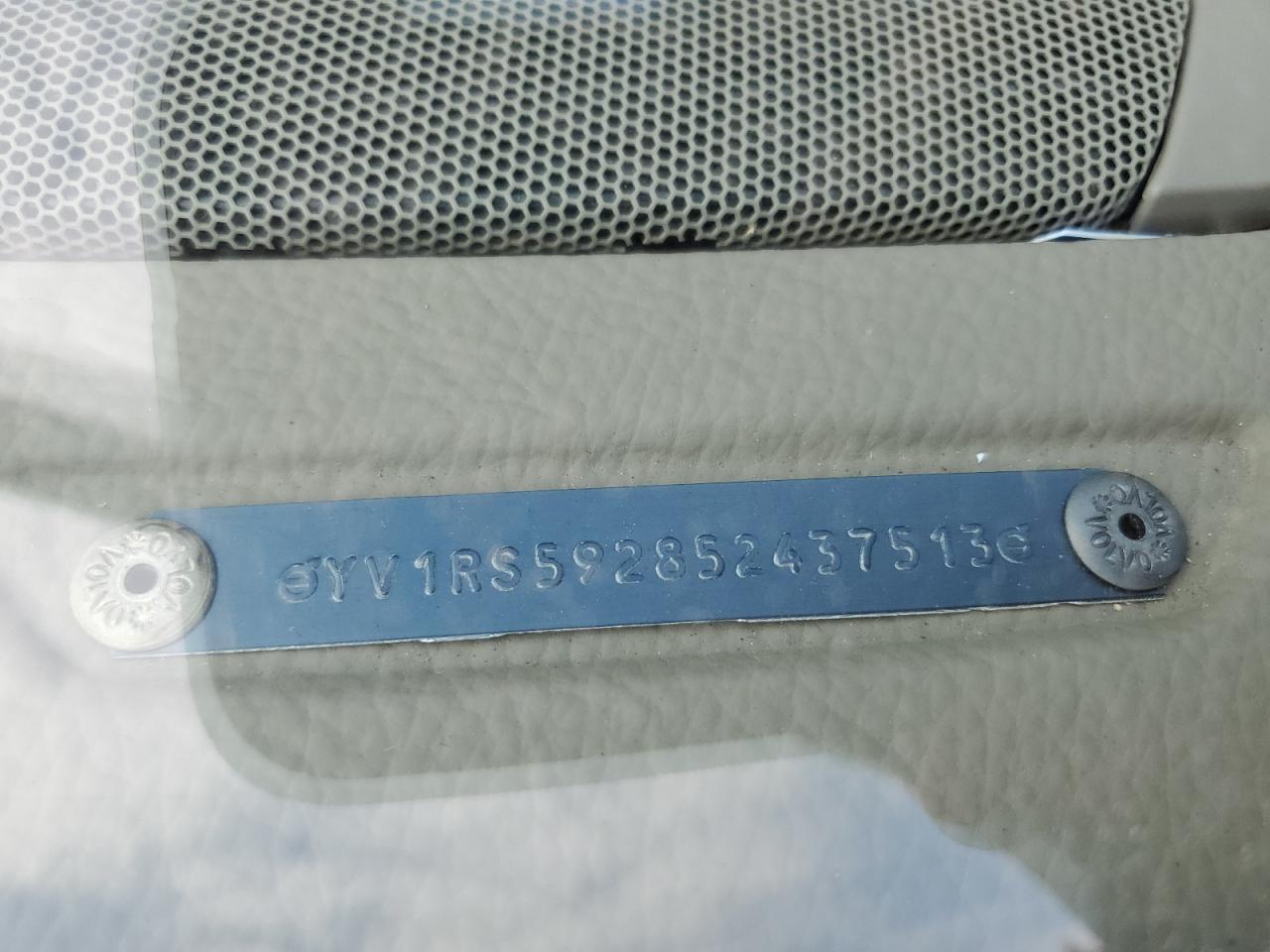 2005 VOLVO S60