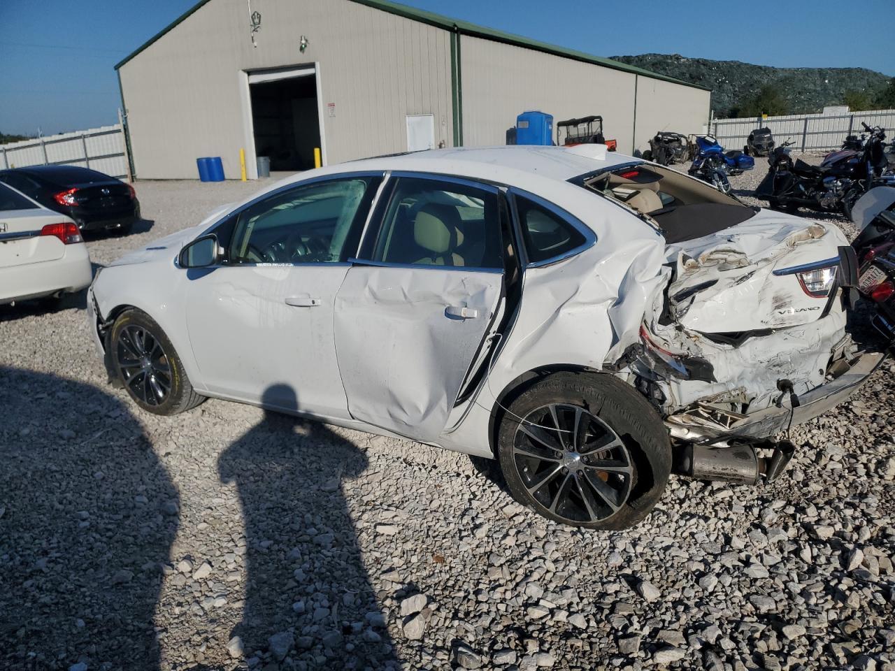 2016 BUICK VERANO