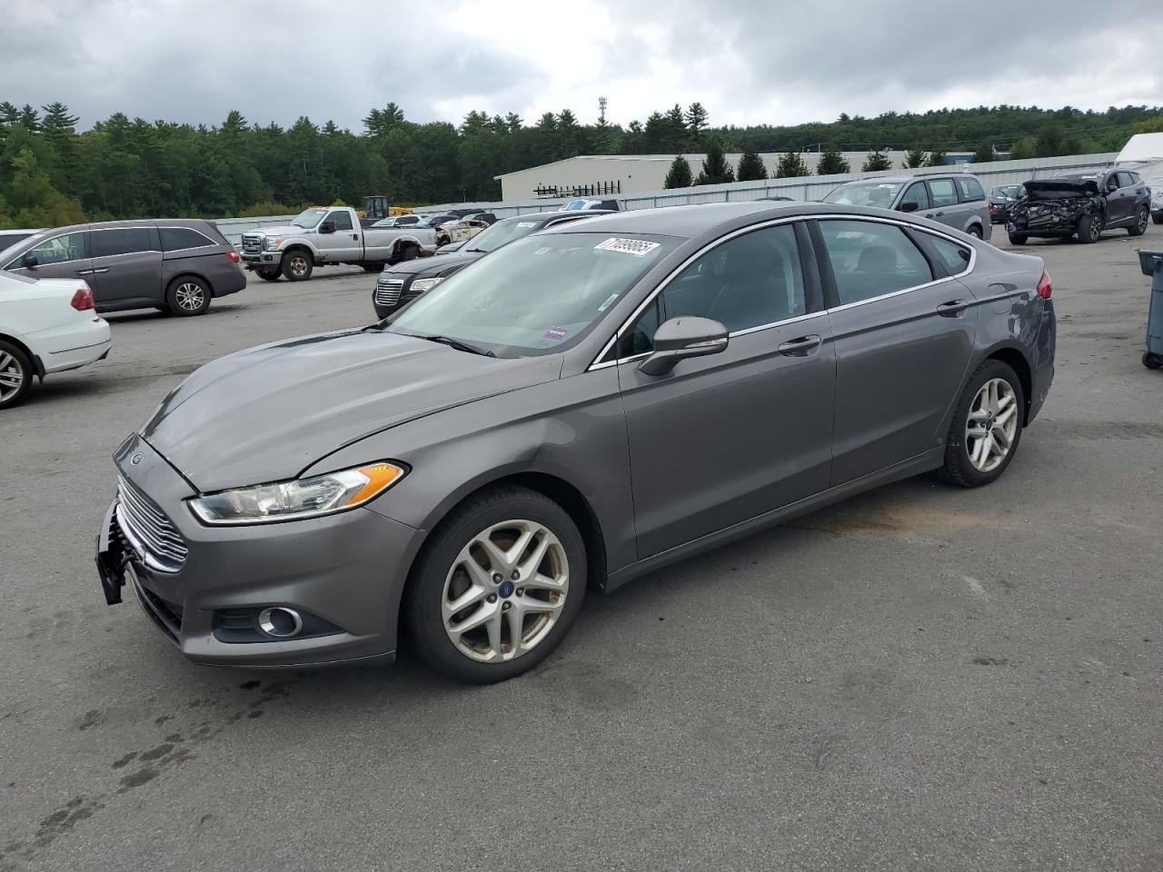 2013 FORD FUSION