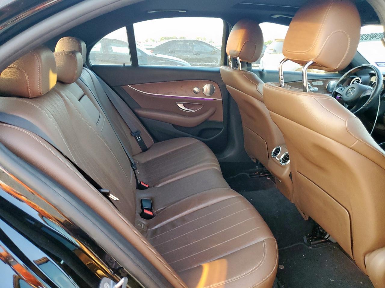 2017 MERCEDES-BENZ E-Class