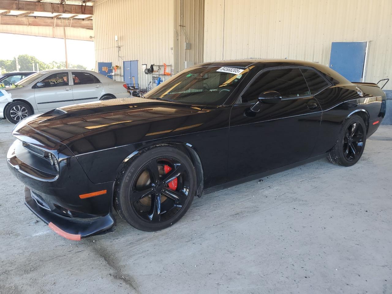 2019 DODGE Challenger