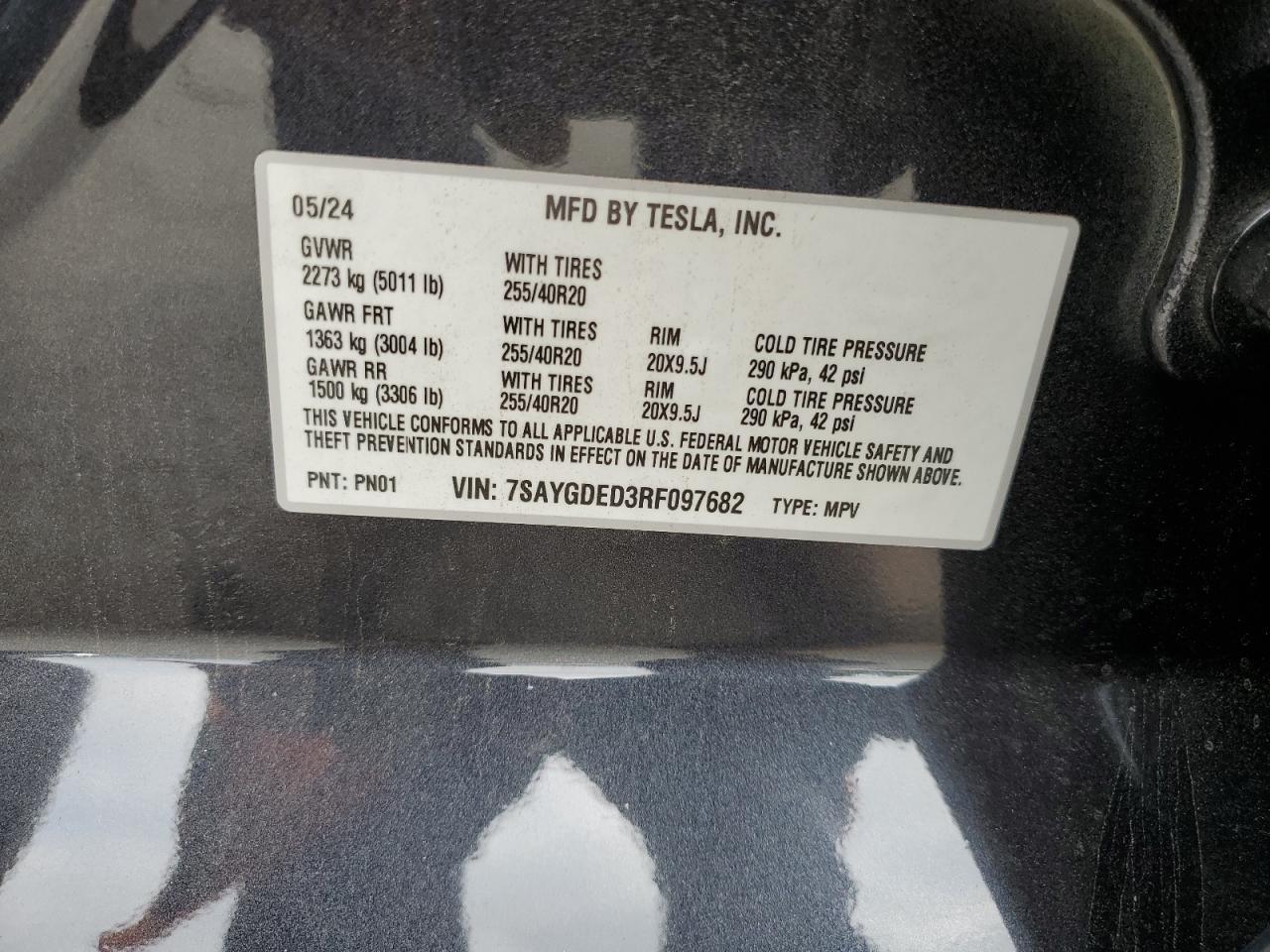 2024 TESLA MODEL Y