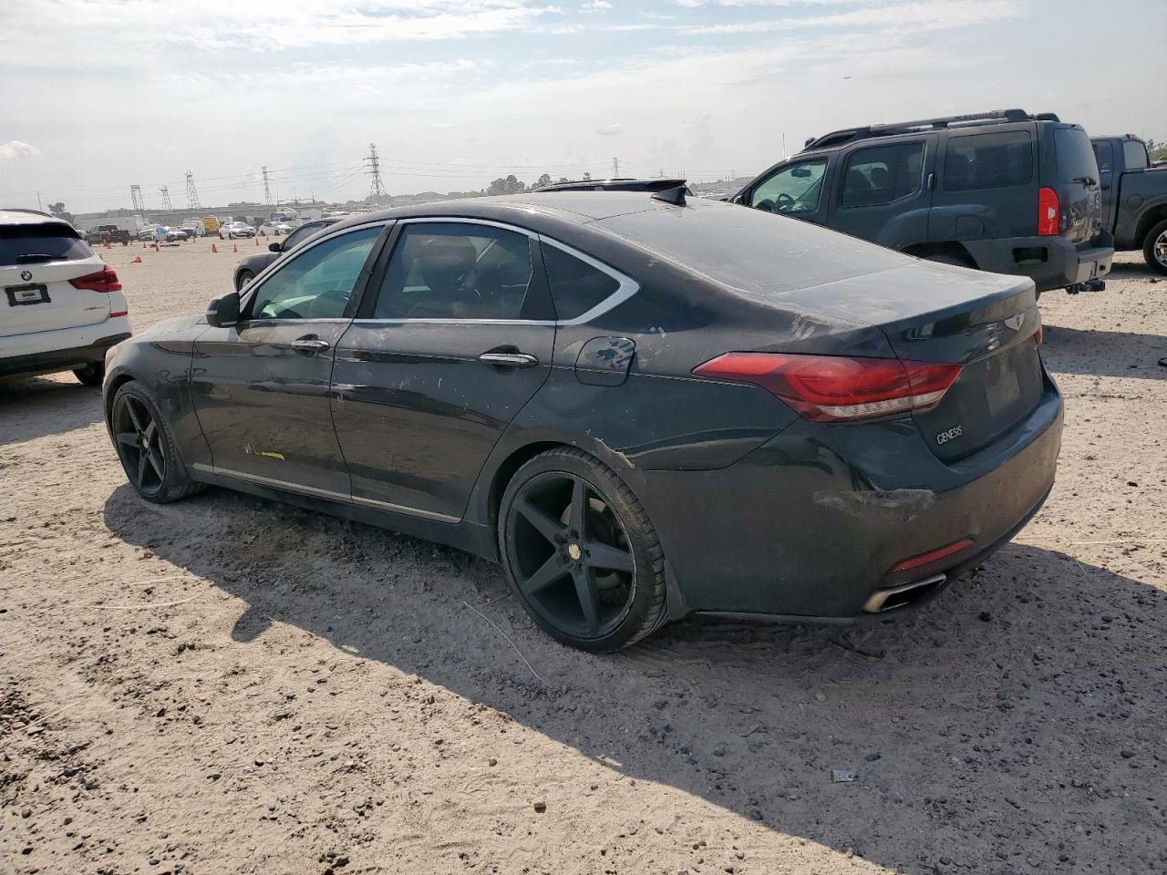 2015 HYUNDAI GENESIS