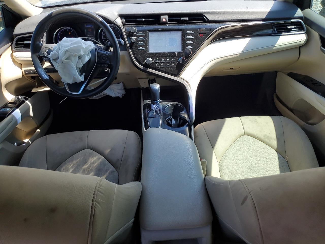 2019 TOYOTA CAMRY