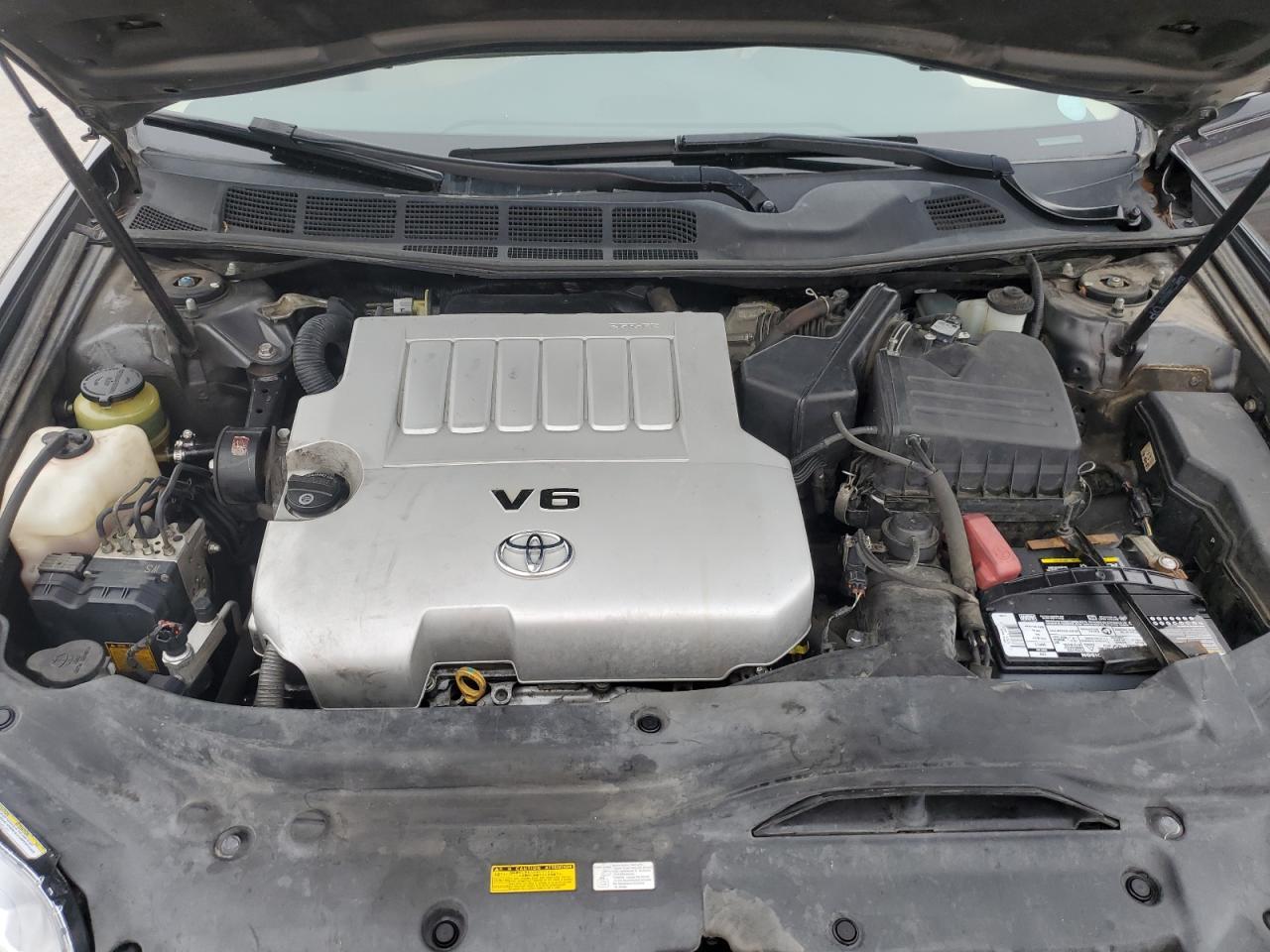 2011 TOYOTA Avalon