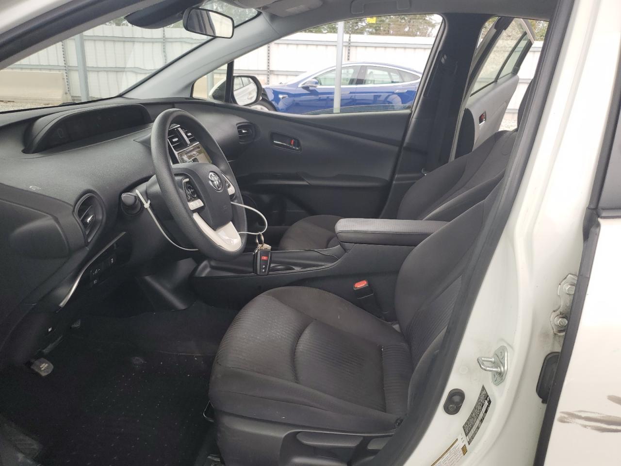 2017 TOYOTA PRIUS