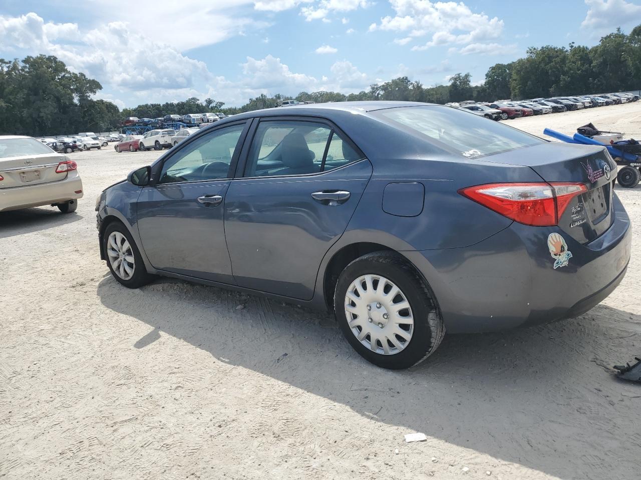 2015 TOYOTA COROLLA