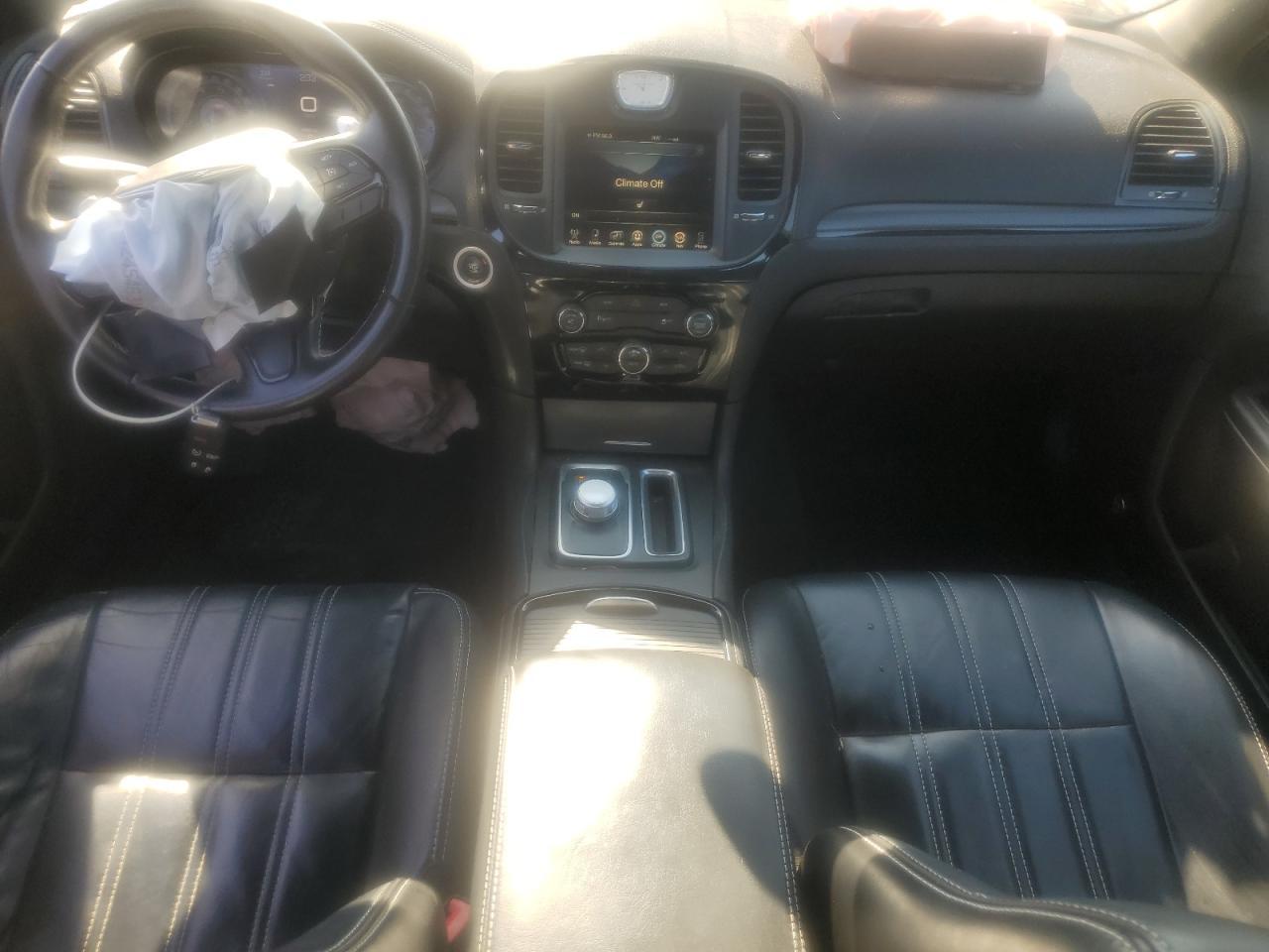 2016 CHRYSLER 300
