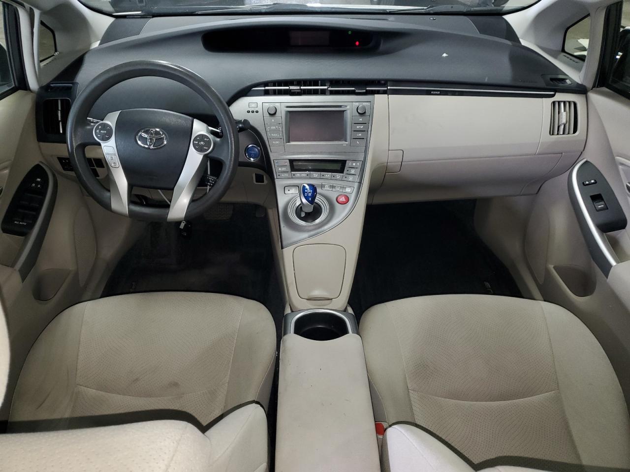 2015 TOYOTA PRIUS