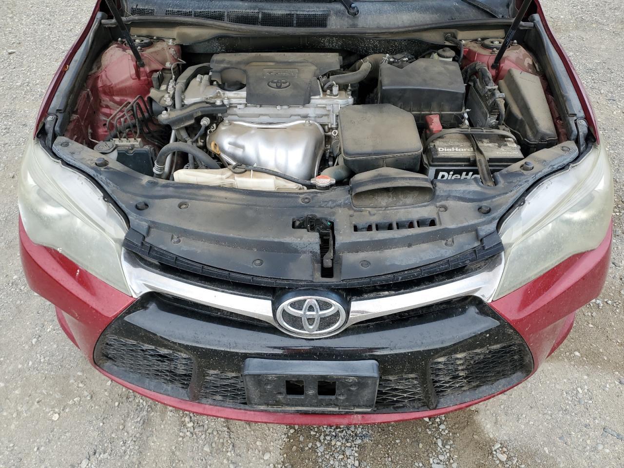 2016 TOYOTA CAMRY