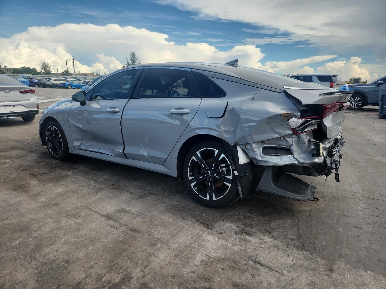 2024 KIA K5