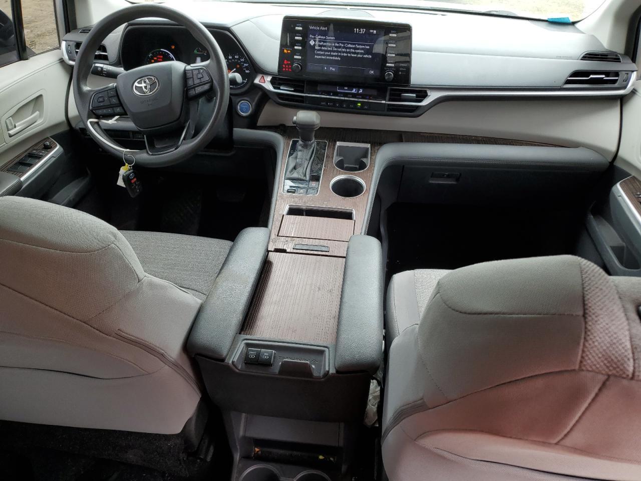 2022 TOYOTA SIENNA